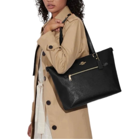 Coach authentic leather shoulder black bag - Picture 2 of 12